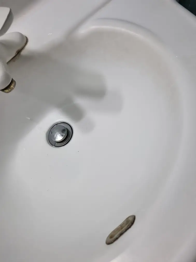세면대 팝업 교체, 배수구 막힘과 물샘 한 번에 해결해 드립니다.